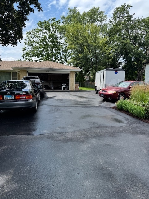 1014 N Elmhurst Road, Prospect Heights, IL 60070