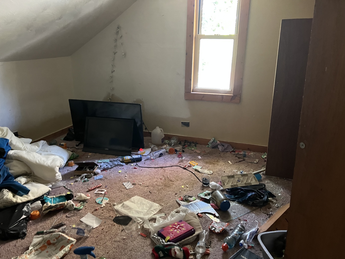 405 E Oakley Street, Glasford, IL 61533