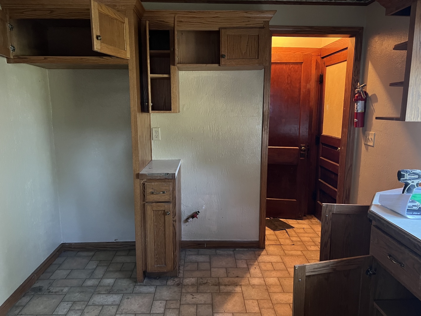 405 E Oakley Street, Glasford, IL 61533