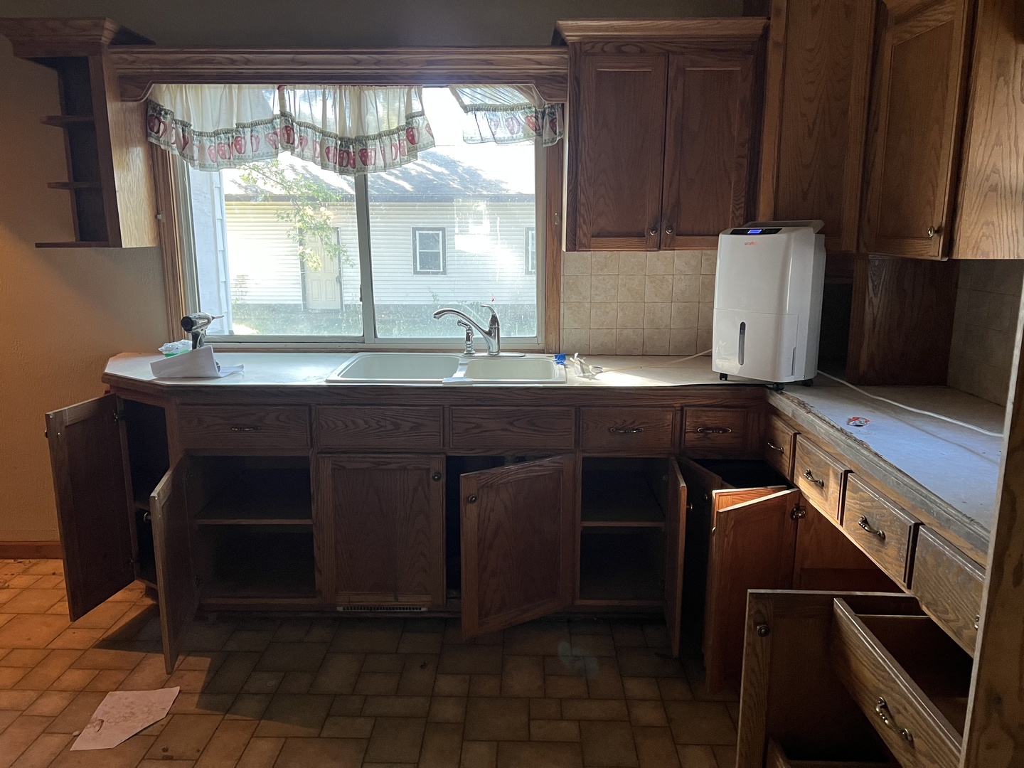 405 E Oakley Street, Glasford, IL 61533