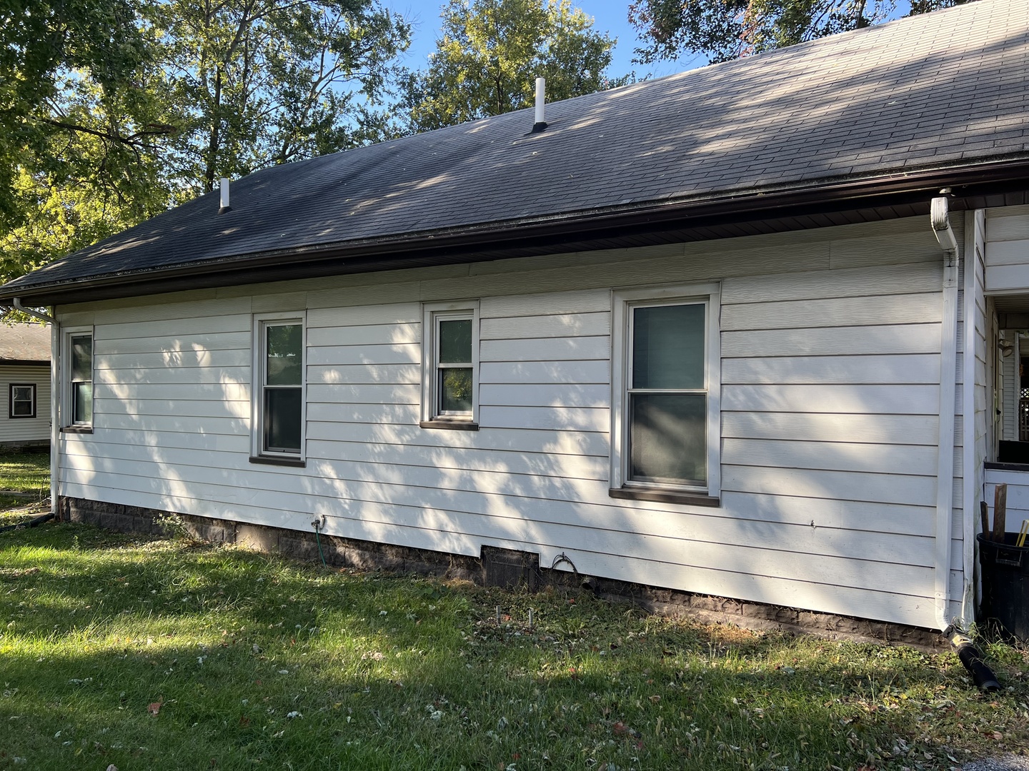 405 E Oakley Street, Glasford, IL 61533