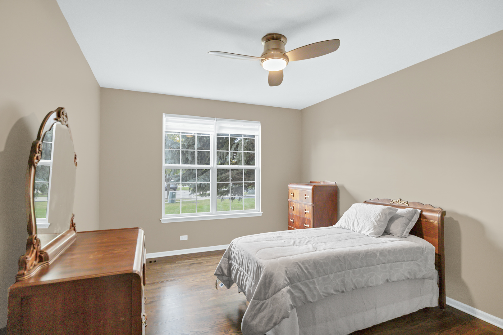 2660 Harnish Drive, Algonquin, IL 60102