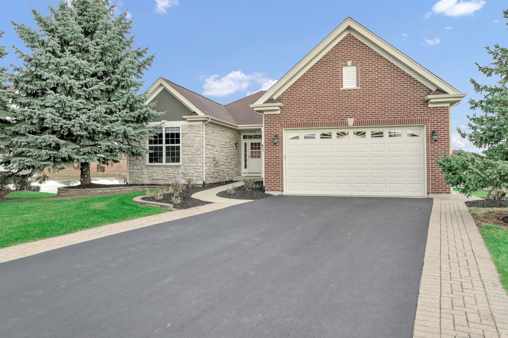 2660 Harnish Drive, Algonquin, IL 60102