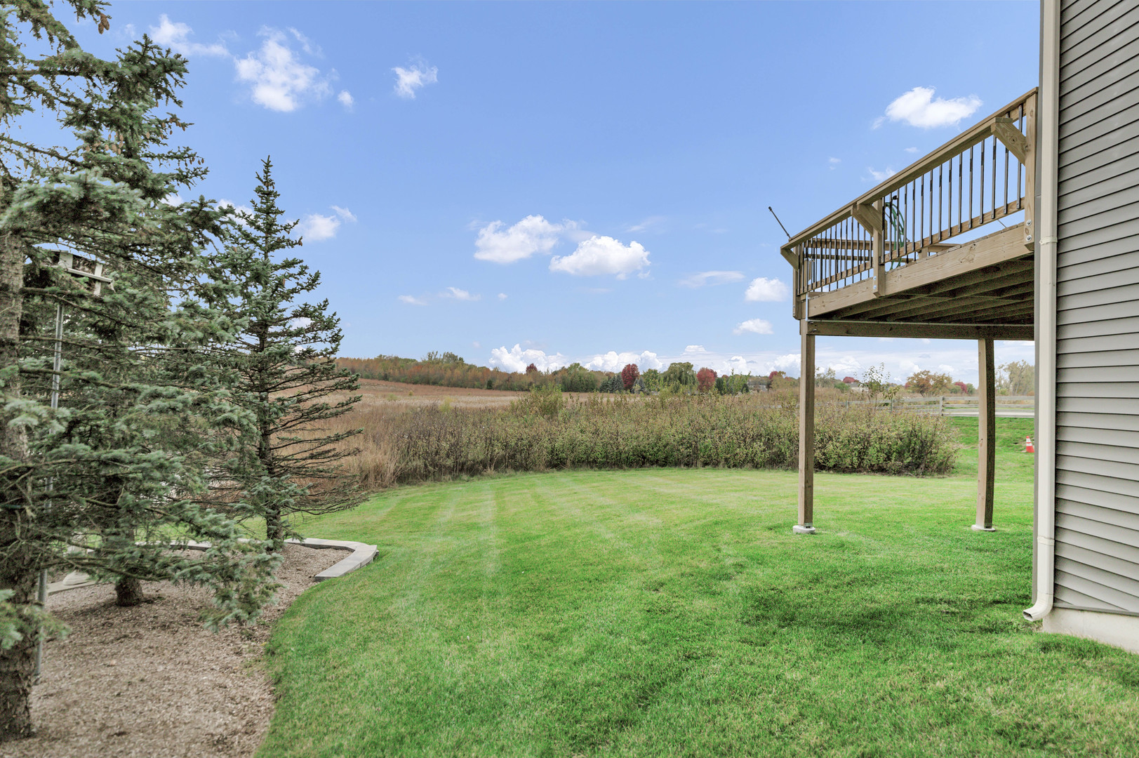 2660 Harnish Drive, Algonquin, IL 60102