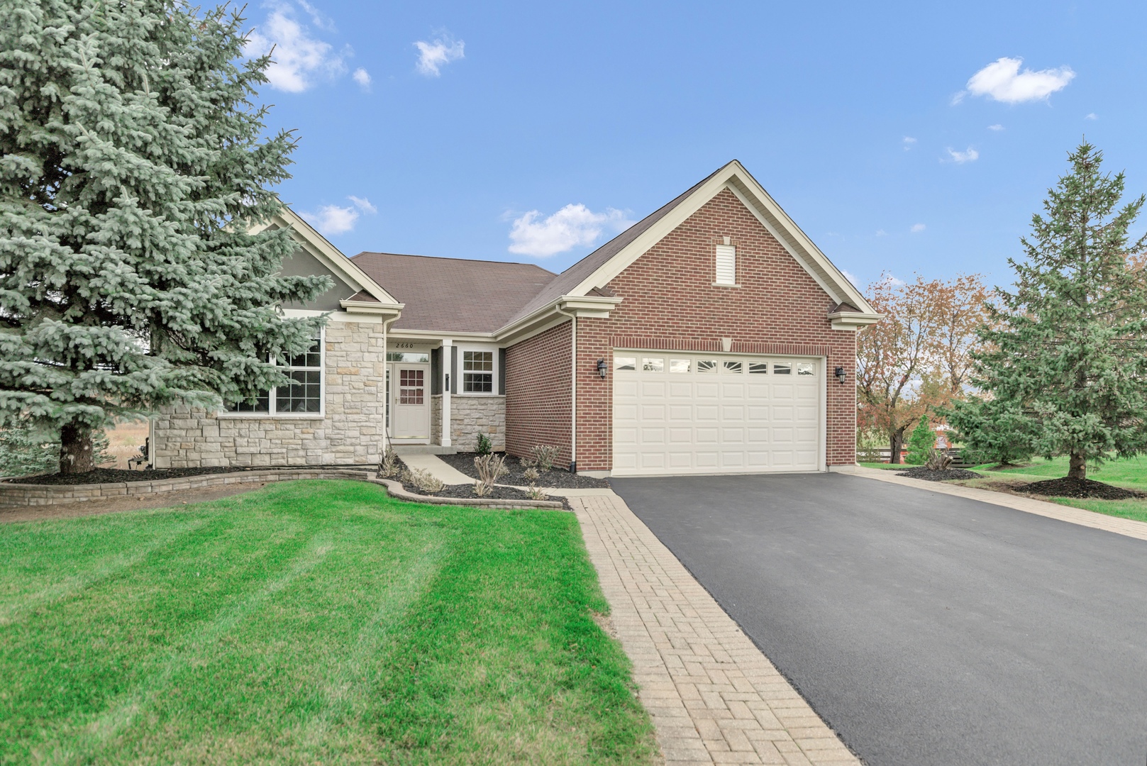 2660 Harnish Drive, Algonquin, IL 60102