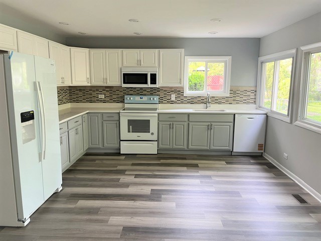 5711 Ring Court, Hanover Park, IL 60133