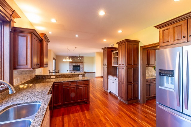 25812 91st Street, Salem, WI 53168