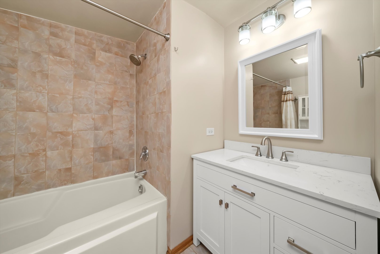 7248 W 110th Street, Worth, IL 60482