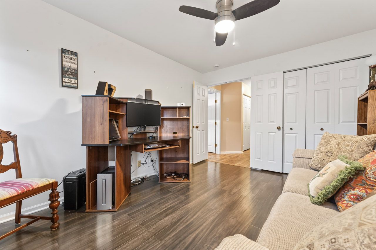 910 Persimmon Lane #A, Mount Prospect, IL 60056