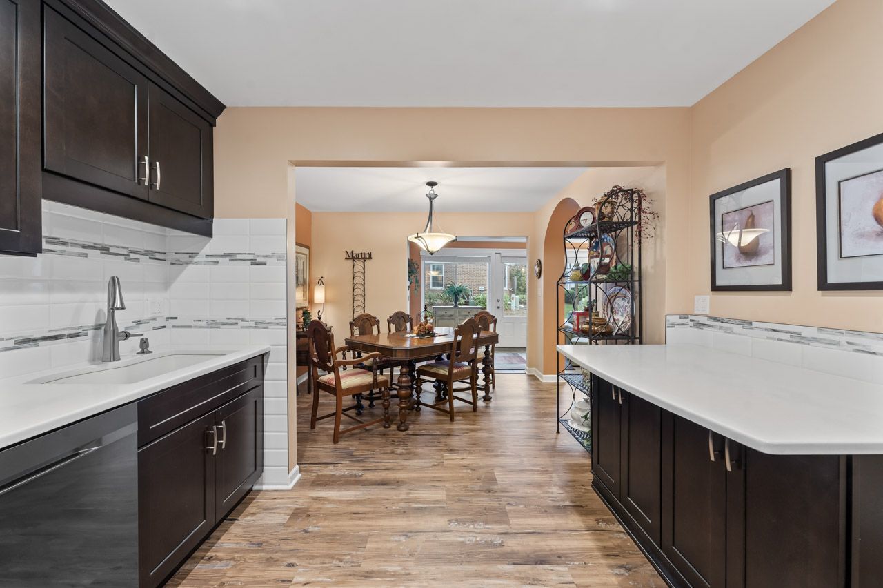 910 Persimmon Lane #A, Mount Prospect, IL 60056