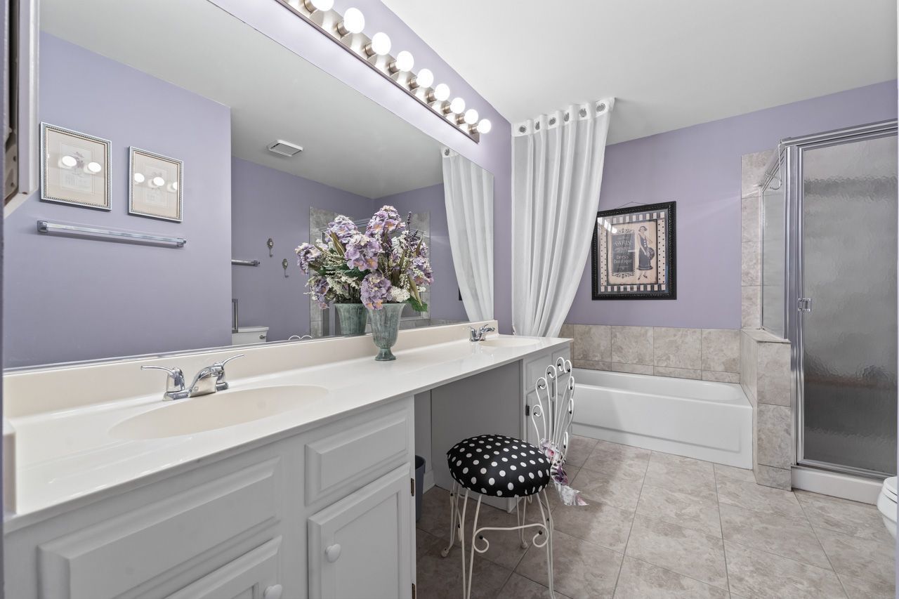 910 Persimmon Lane #A, Mount Prospect, IL 60056