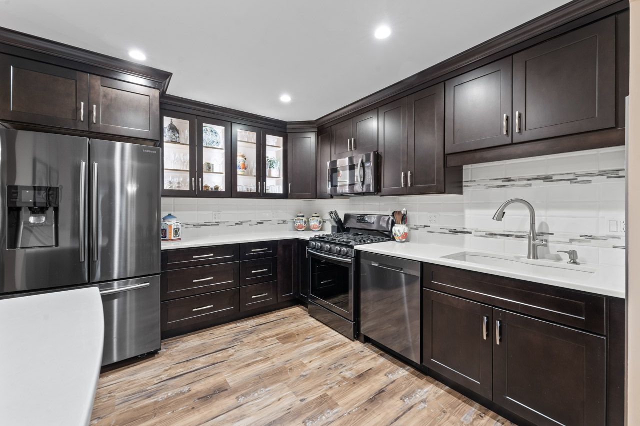 910 Persimmon Lane #A, Mount Prospect, IL 60056