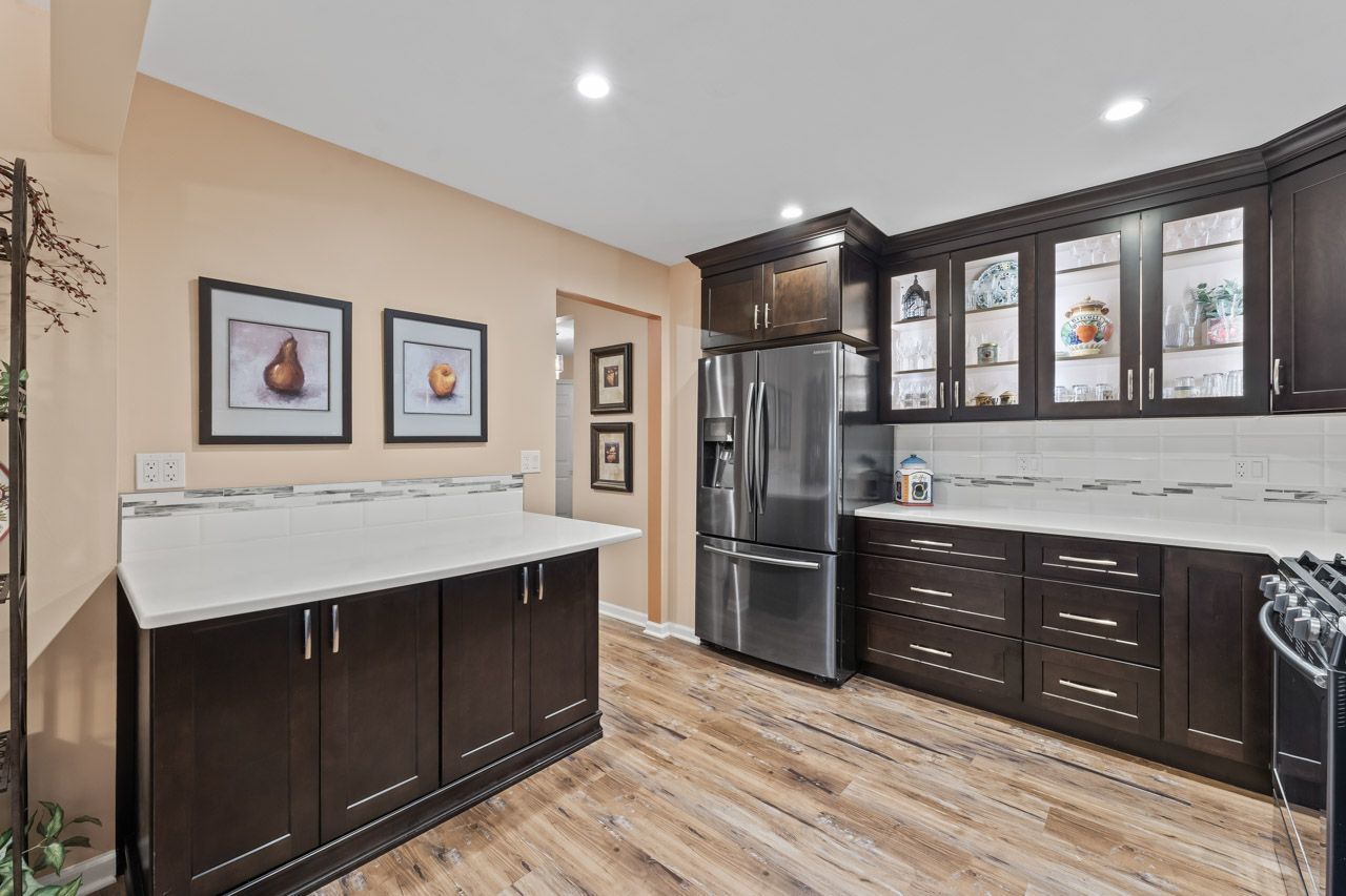 910 Persimmon Lane #A, Mount Prospect, IL 60056