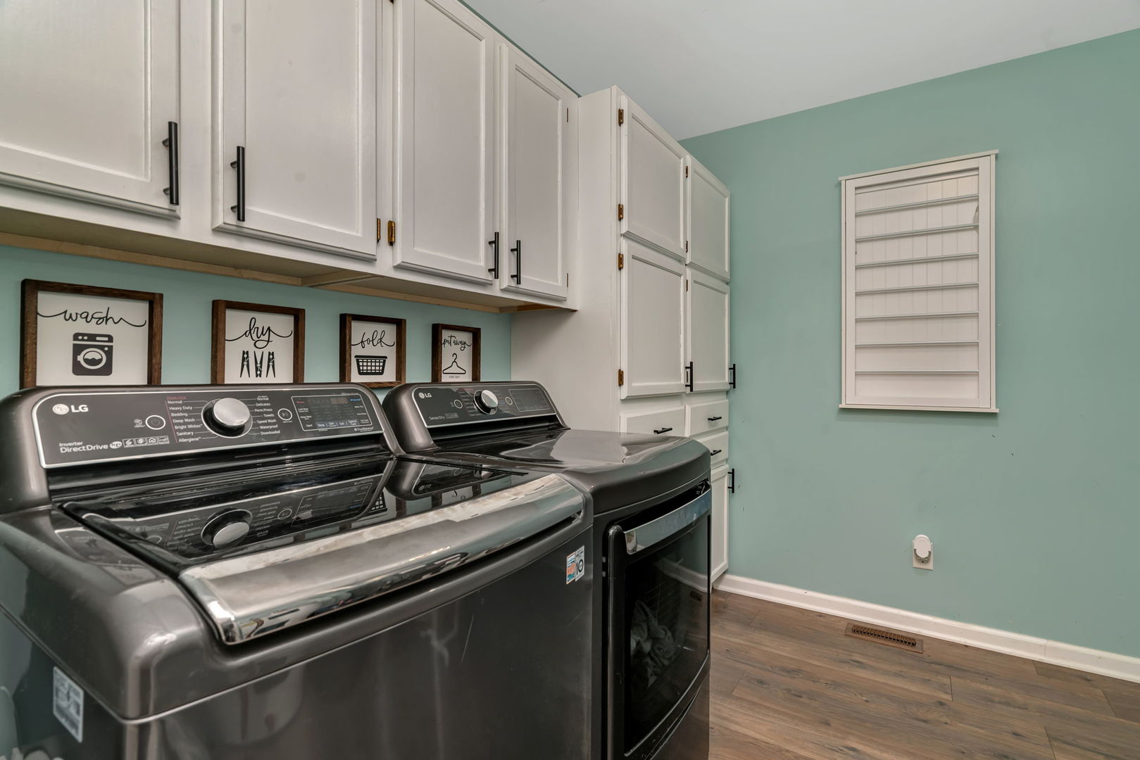 3945 S Broadway Road, Braceville, IL 60407