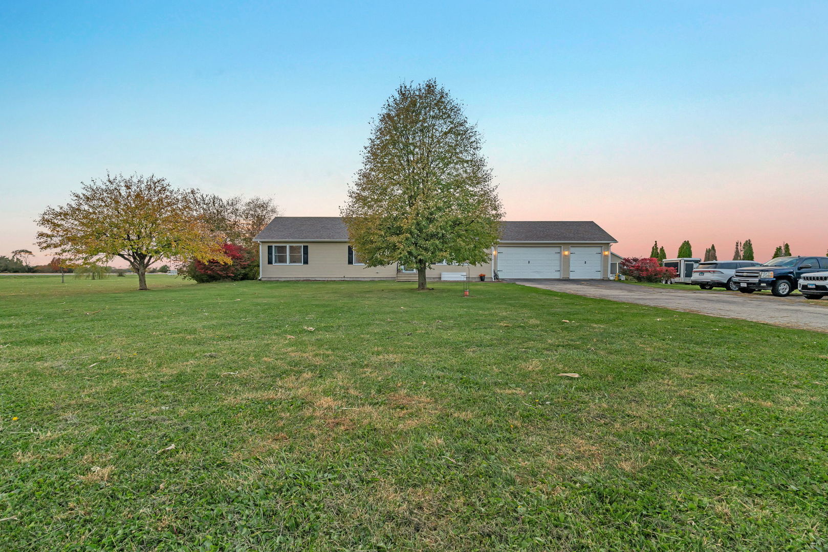 3945 S Broadway Road, Braceville, IL 60407