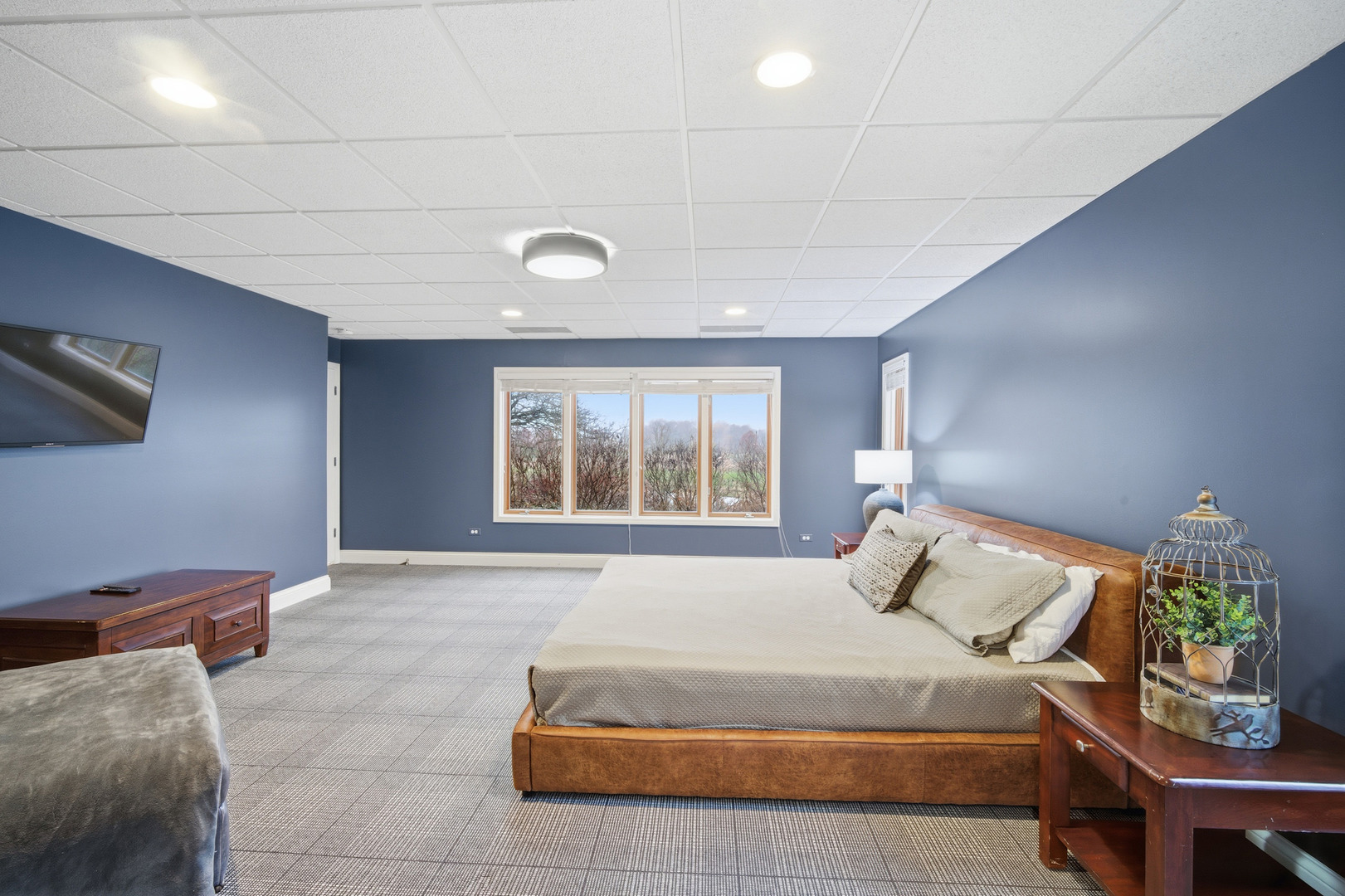 28790 N Sky Crest Drive, Ivanhoe, IL 60060