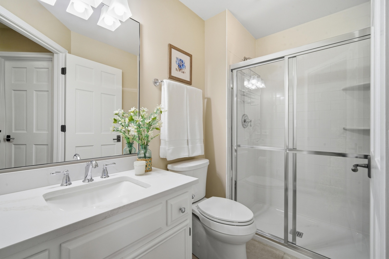 28790 N Sky Crest Drive, Ivanhoe, IL 60060