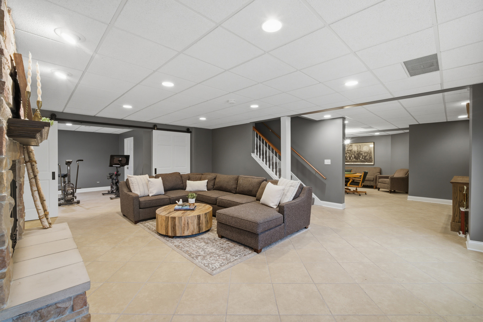 28790 N Sky Crest Drive, Ivanhoe, IL 60060