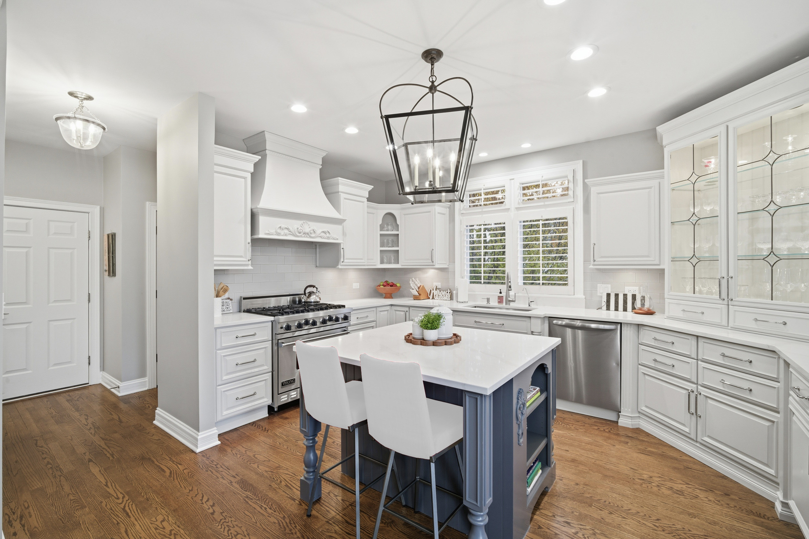 28790 N Sky Crest Drive, Ivanhoe, IL 60060