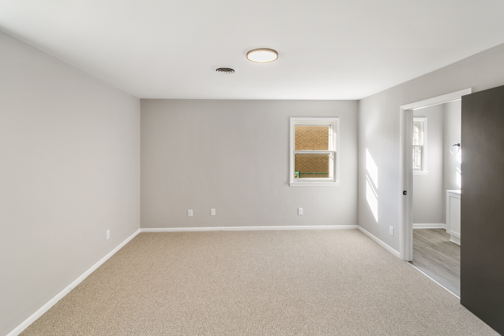 1431 W Vanmeter Street, Kankakee, IL 60901