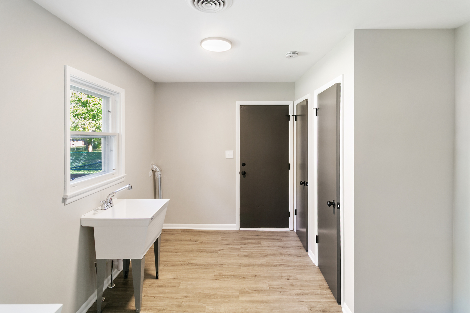 1431 W Vanmeter Street, Kankakee, IL 60901