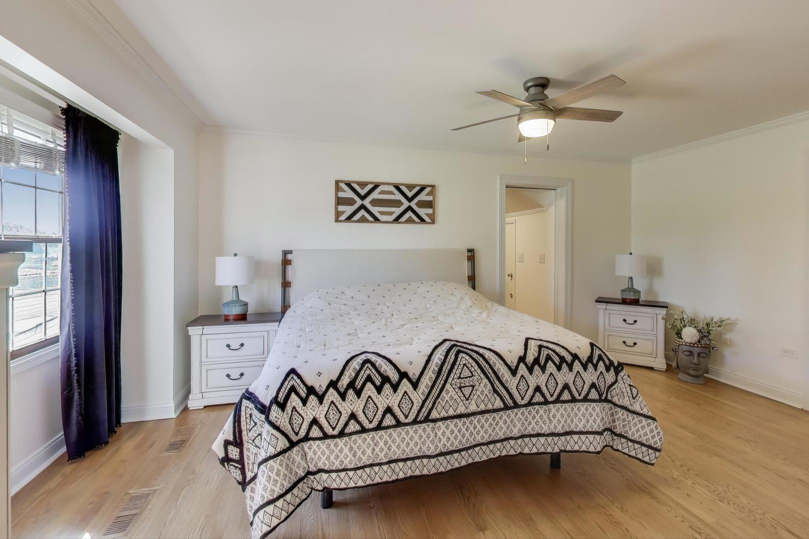 402 Hankes Road, Sugar Grove, IL 60554