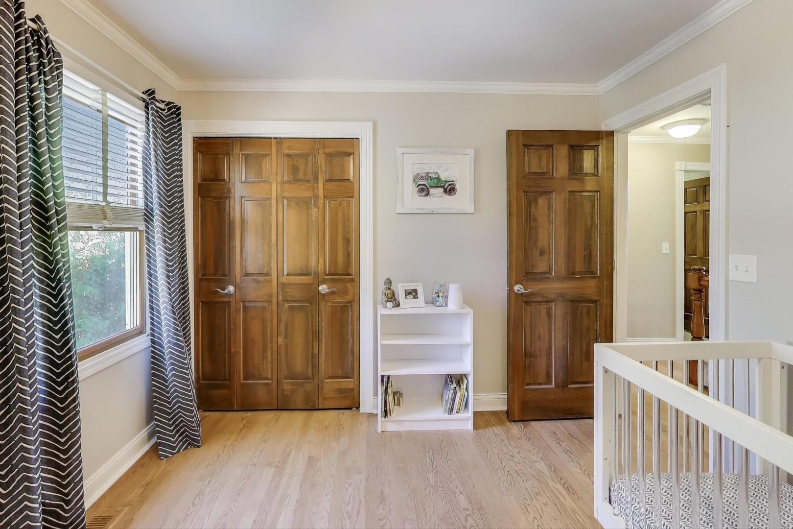 402 Hankes Road, Sugar Grove, IL 60554