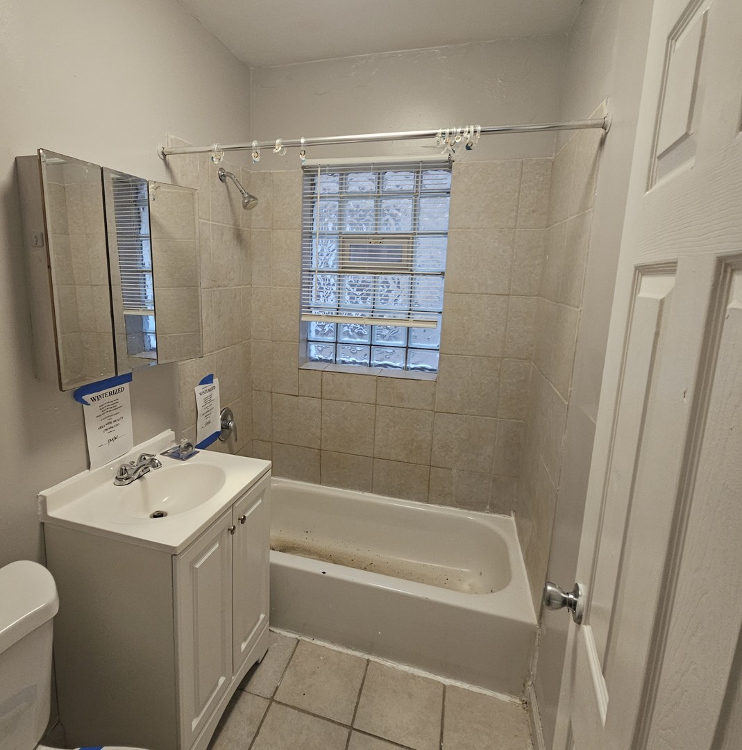 840 N Massasoit Street, Chicago, IL 60651