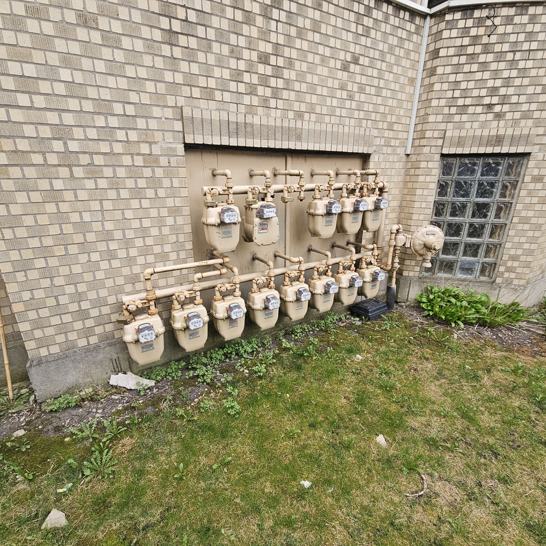 840 N Massasoit Street, Chicago, IL 60651