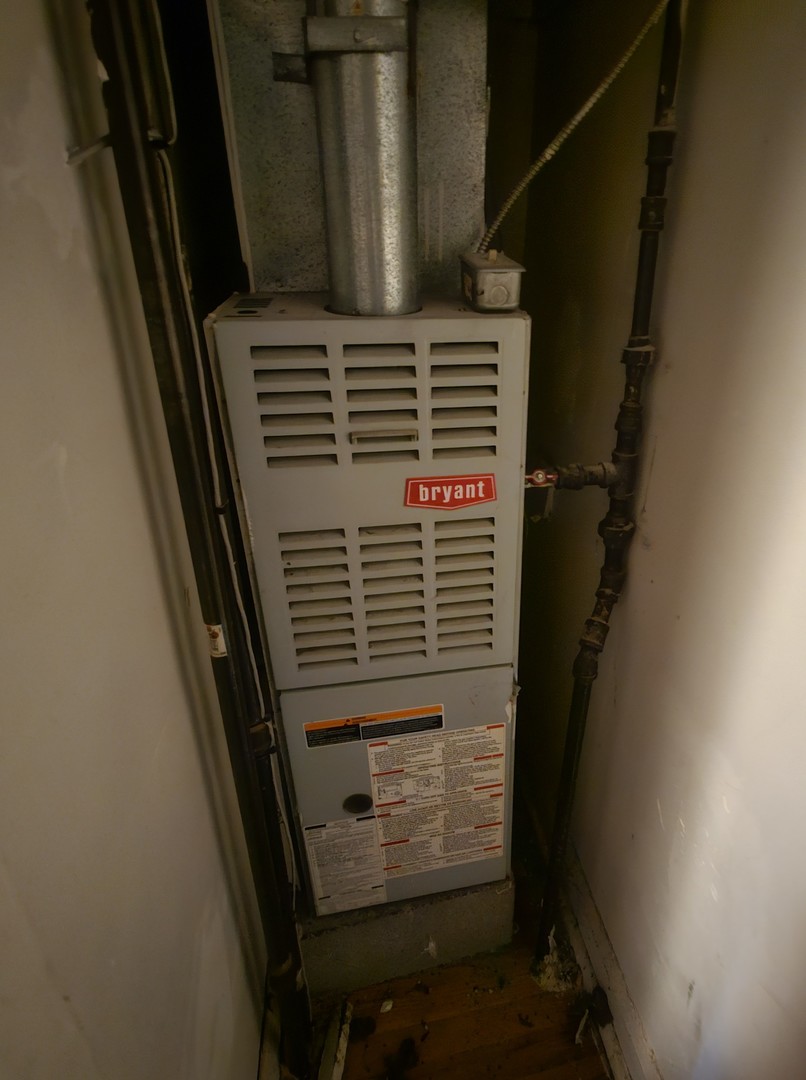 840 N Massasoit Street, Chicago, IL 60651