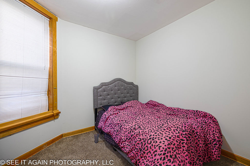 5942 S Calumet Avenue, Chicago, IL 60637