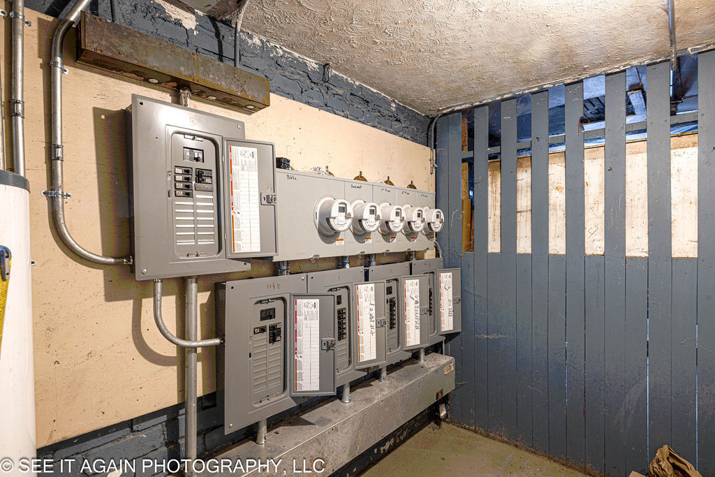 5942 S Calumet Avenue, Chicago, IL 60637