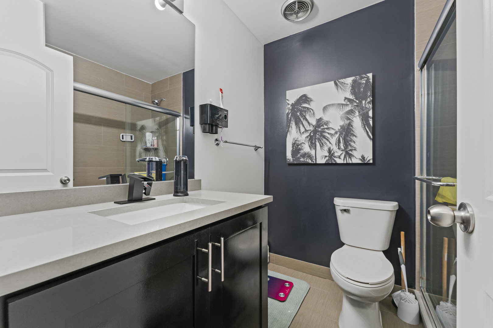 4623 N Chester Avenue #410, Chicago, IL 60656