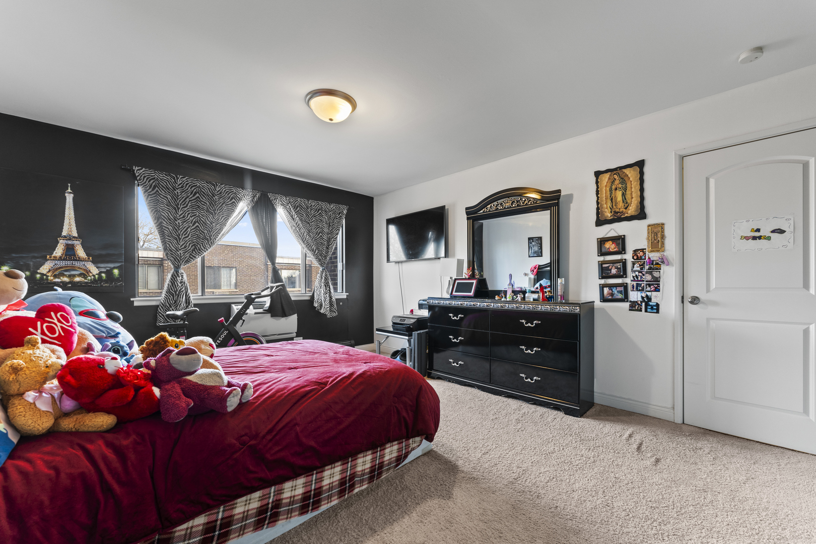 4623 N Chester Avenue #410, Chicago, IL 60656