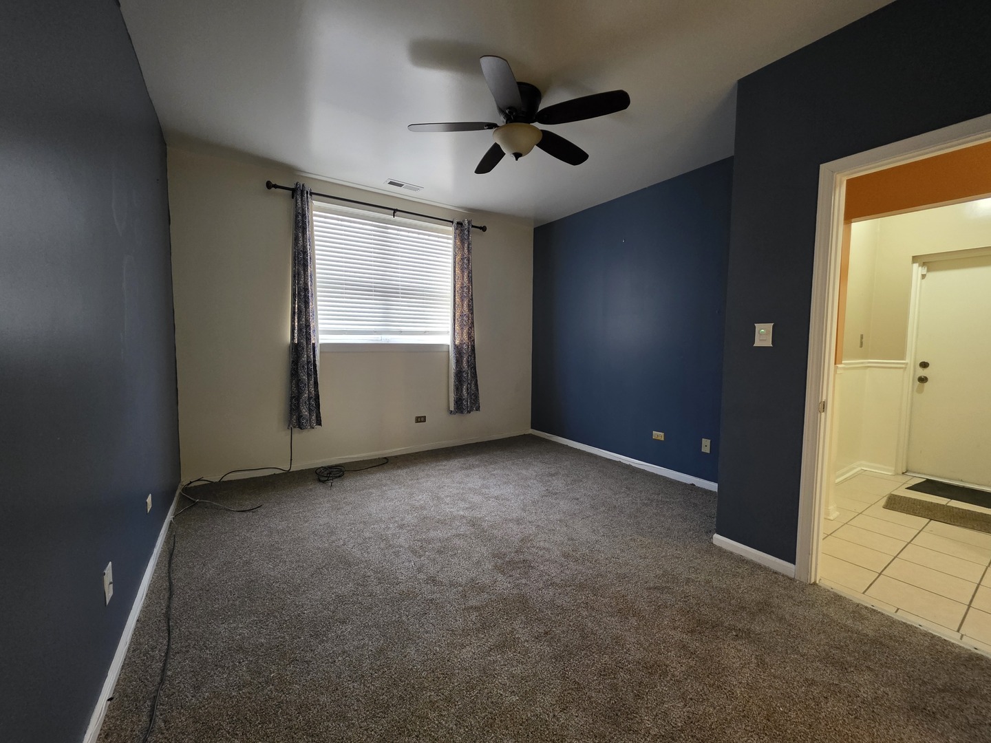 6739 S Merrill Avenue #1N, Chicago, IL 60649