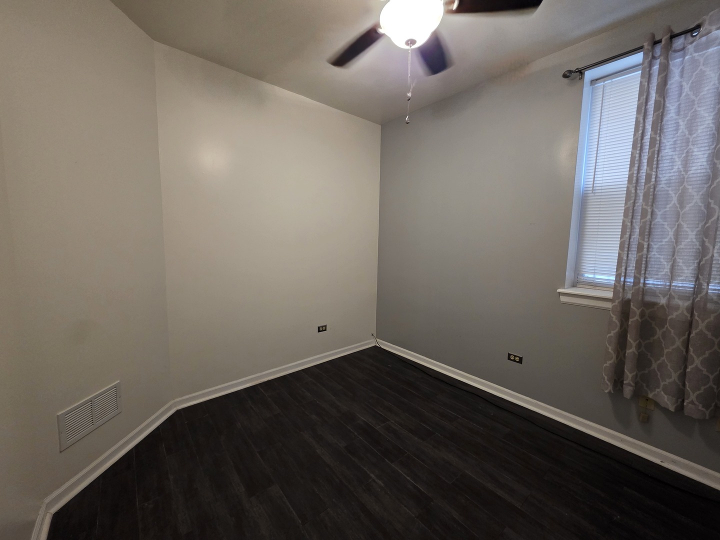 6739 S Merrill Avenue #1N, Chicago, IL 60649