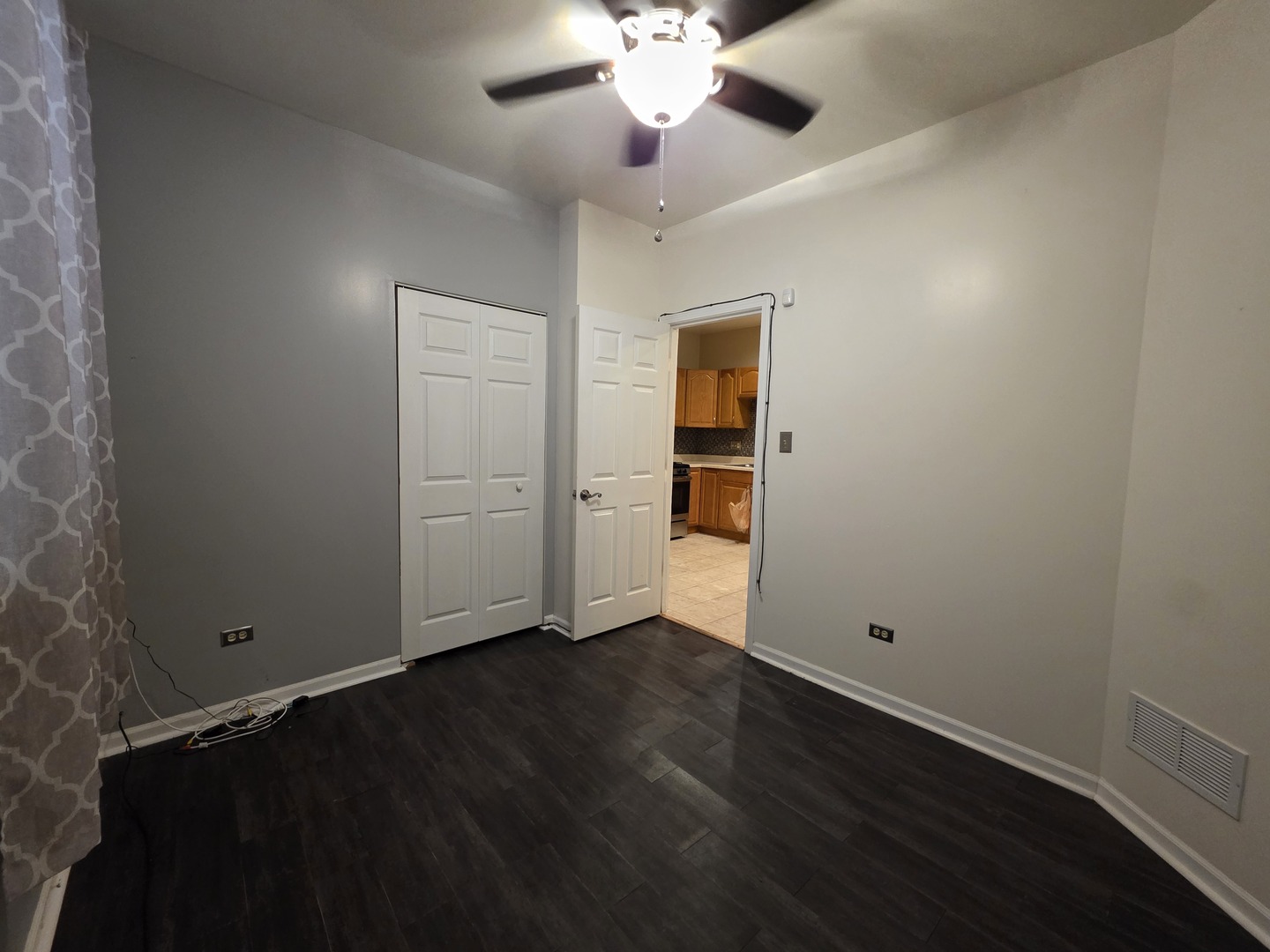 6739 S Merrill Avenue #1N, Chicago, IL 60649