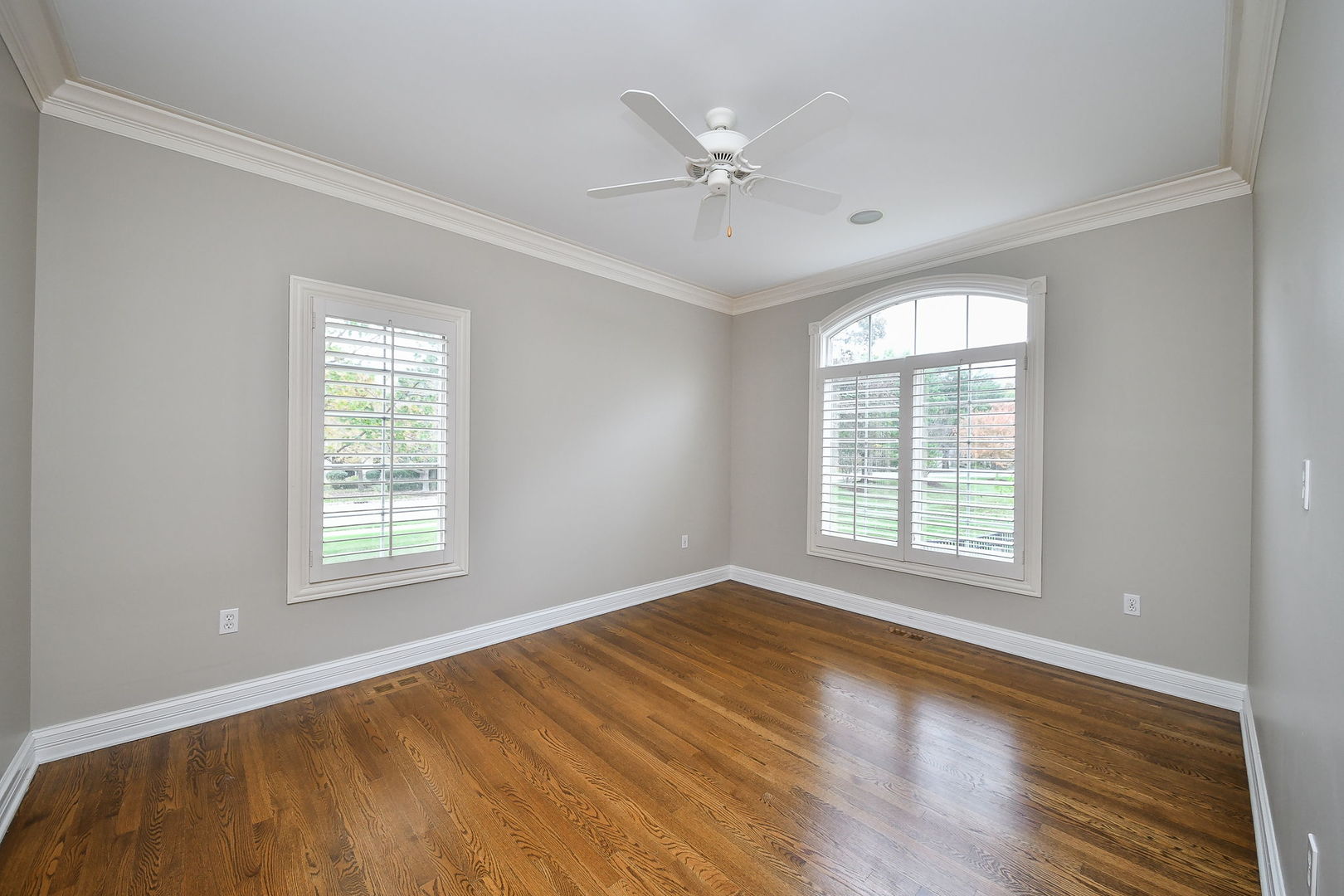 325 Delnor Glen Drive #325, St. Charles, IL 60174