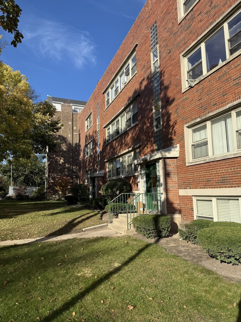 201 Custer Avenue #G, Evanston, IL 60202