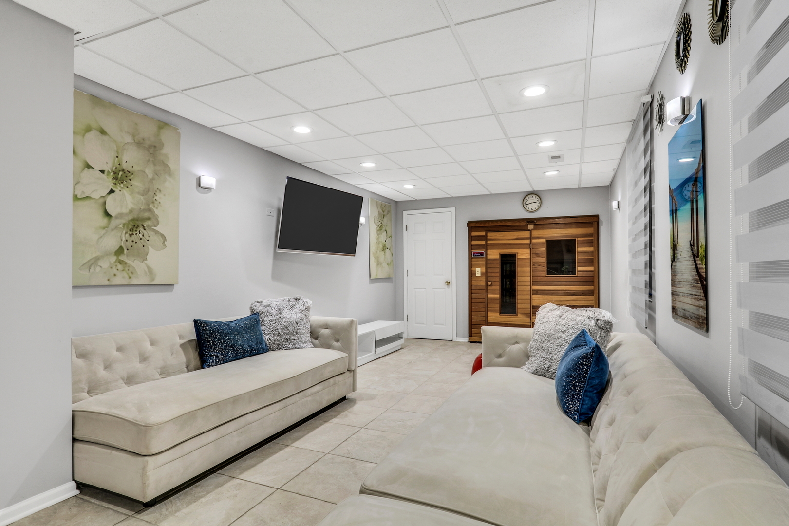 862 Waterview Drive, Round Lake Park, IL 60073