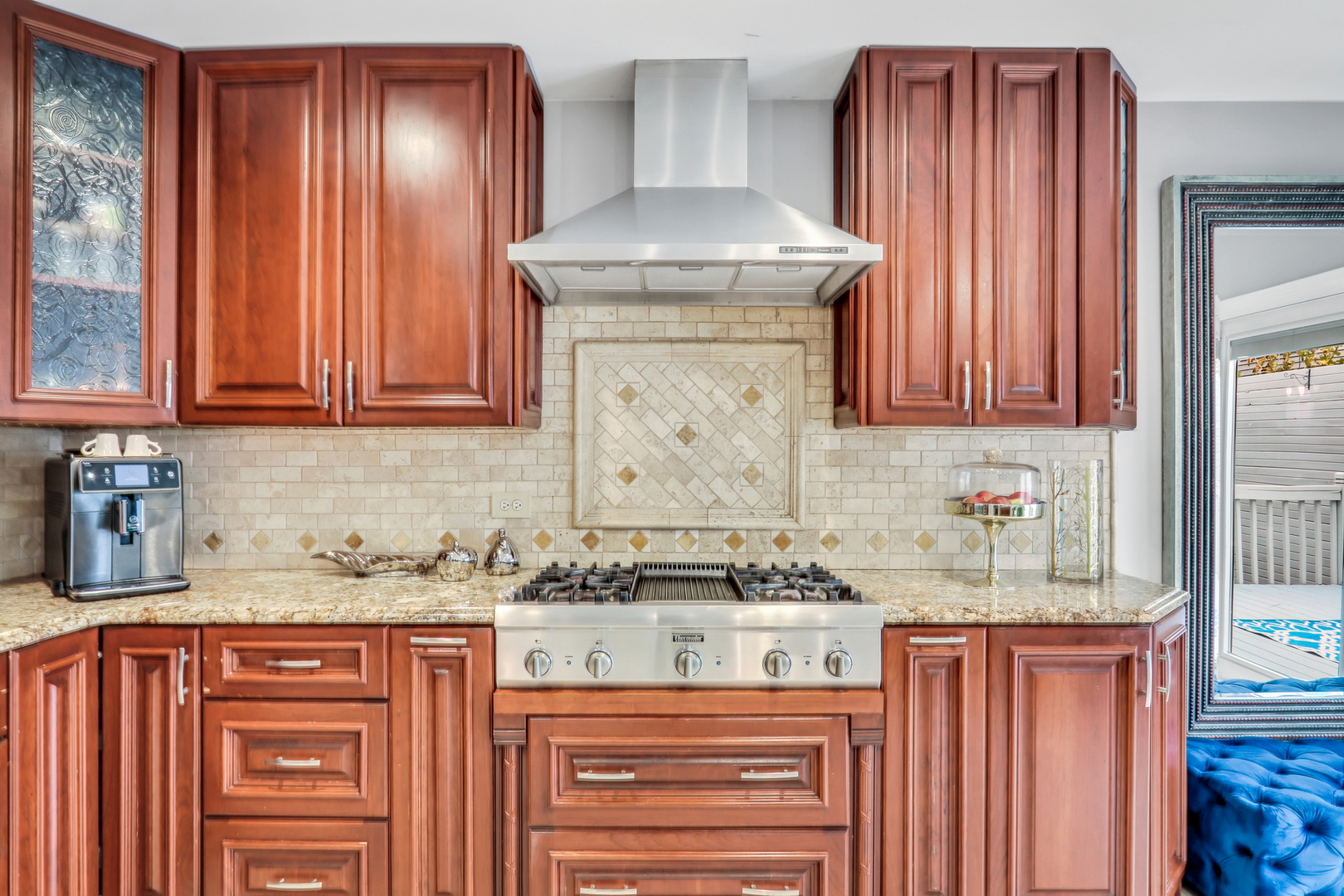 862 Waterview Drive, Round Lake Park, IL 60073