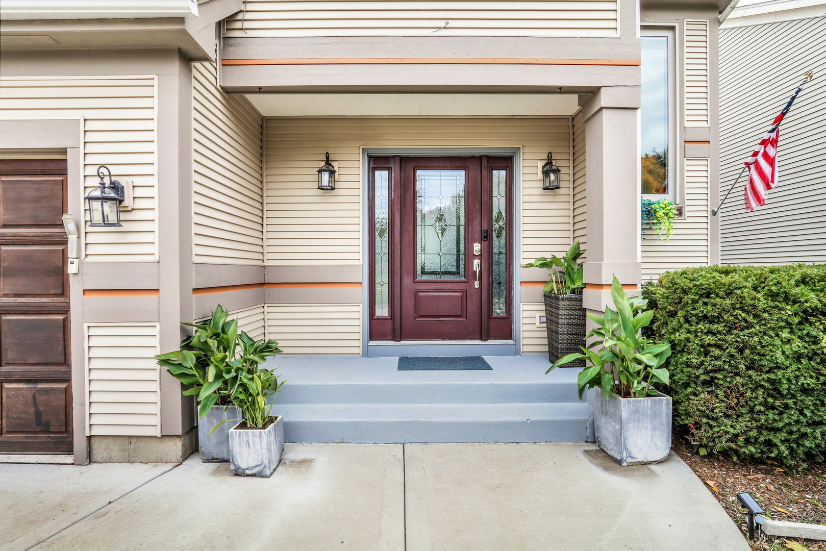 862 Waterview Drive, Round Lake Park, IL 60073