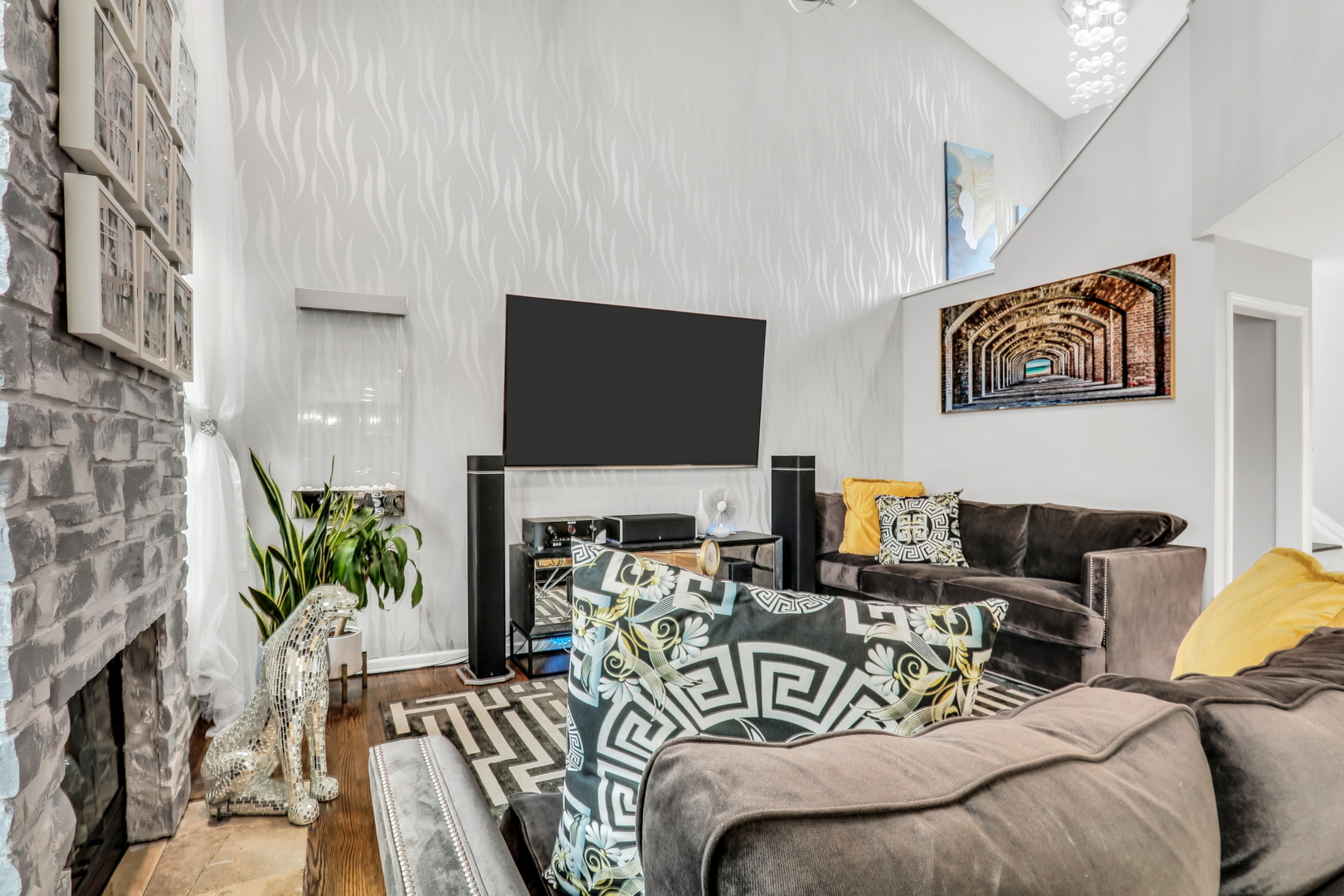 862 Waterview Drive, Round Lake Park, IL 60073