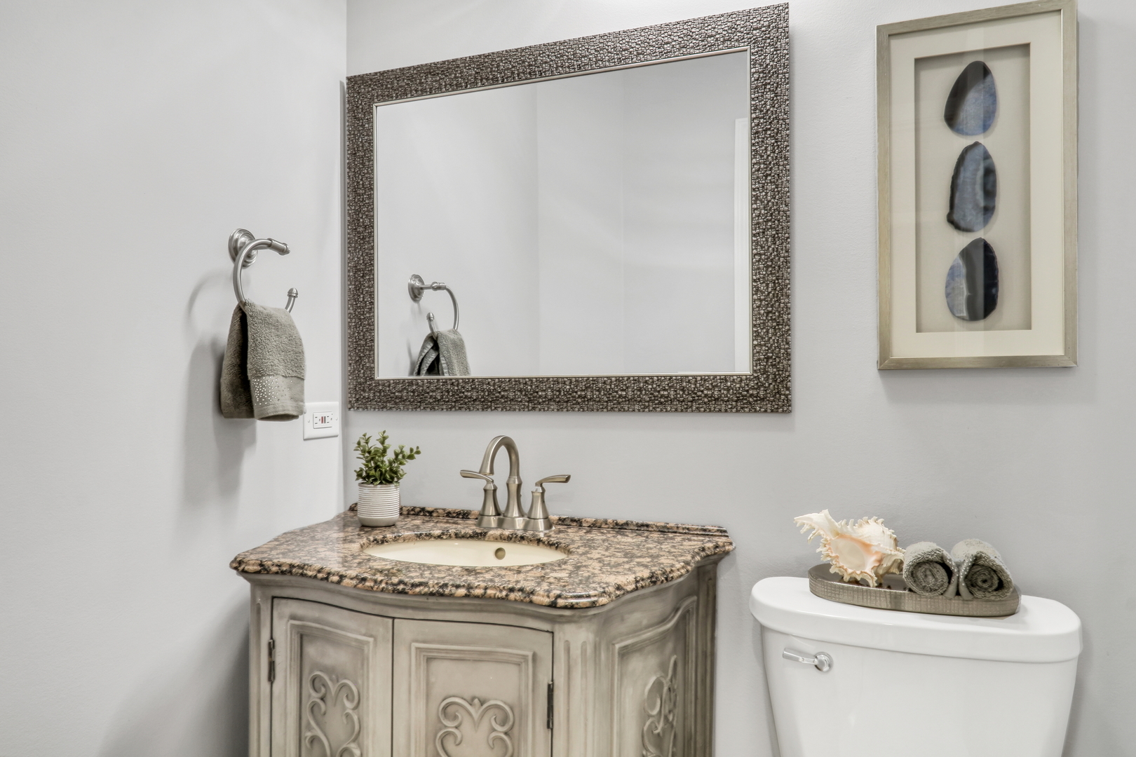 862 Waterview Drive, Round Lake Park, IL 60073