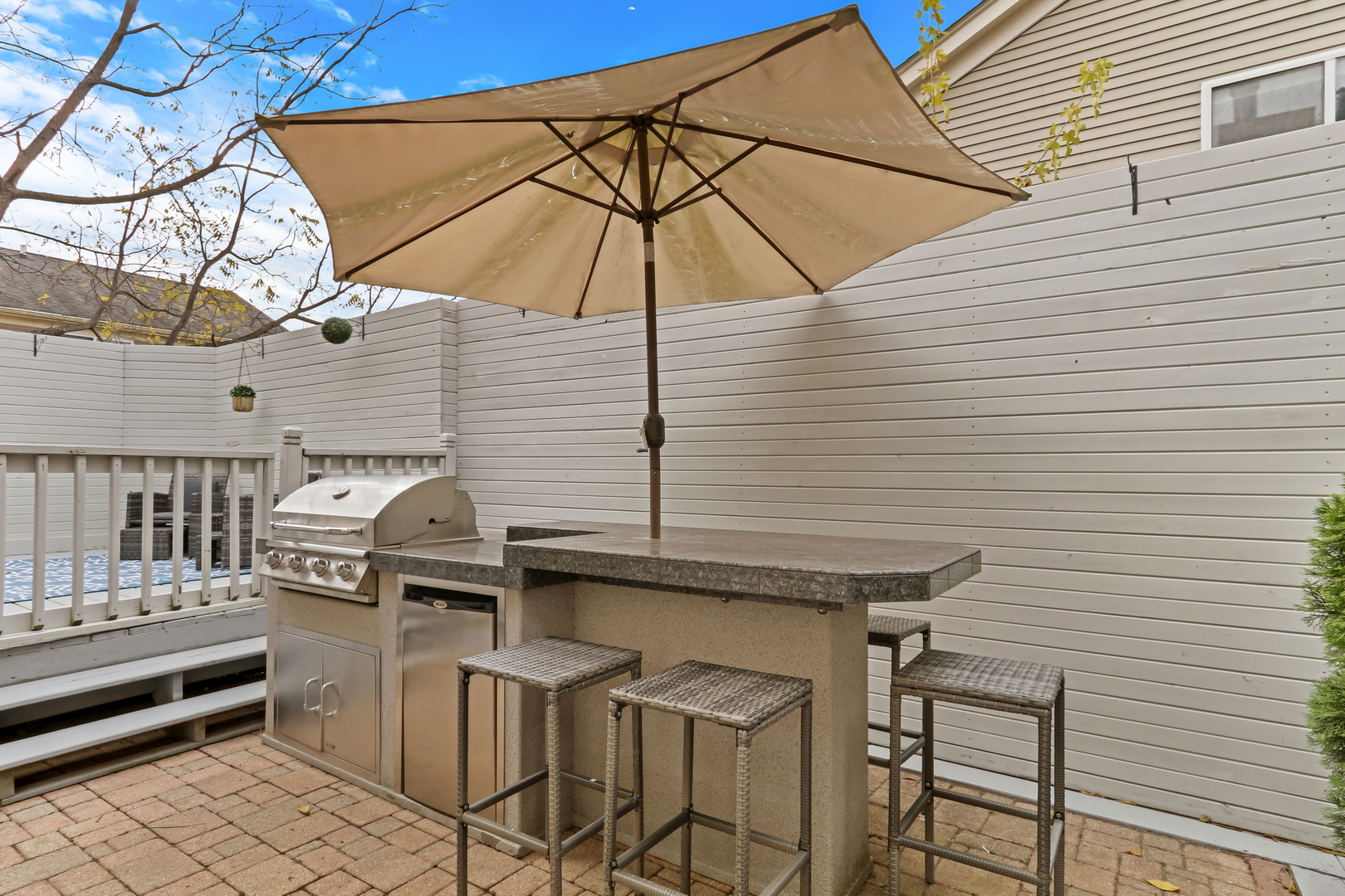 862 Waterview Drive, Round Lake Park, IL 60073