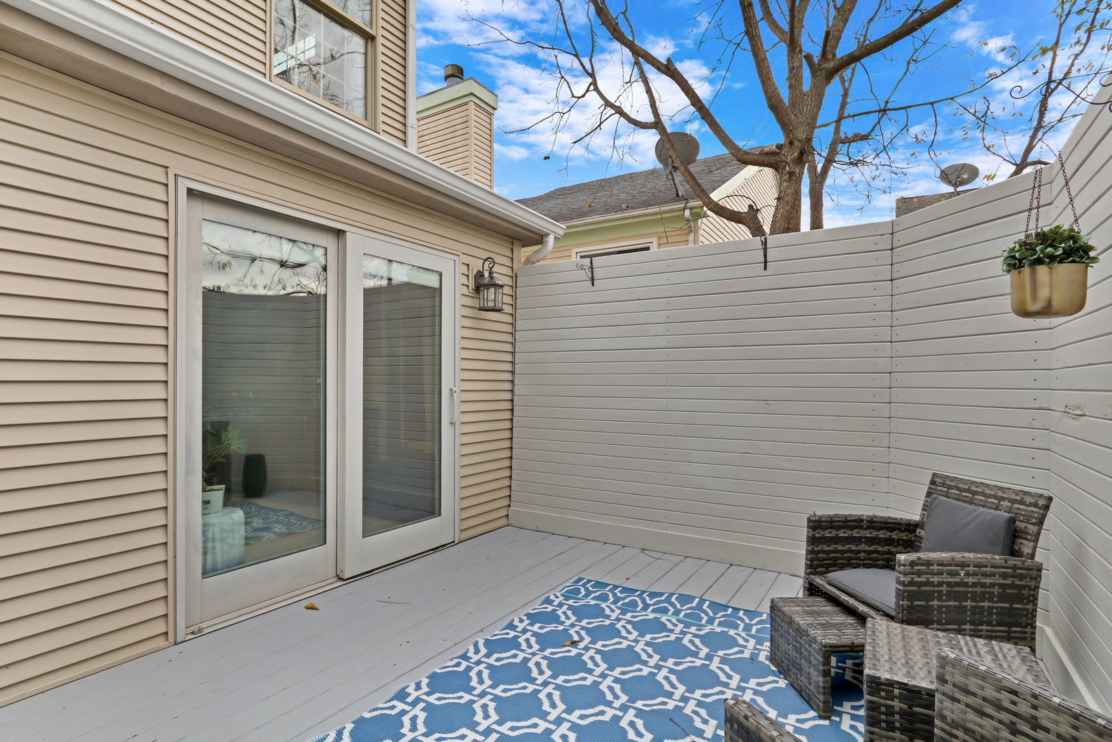 862 Waterview Drive, Round Lake Park, IL 60073