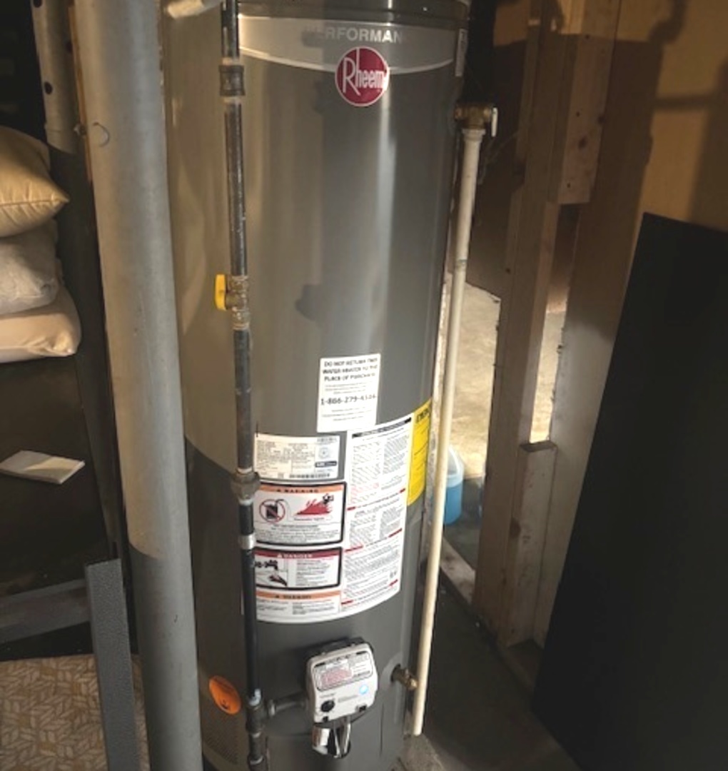 2712 Elizabeth Avenue, Zion, IL 60099