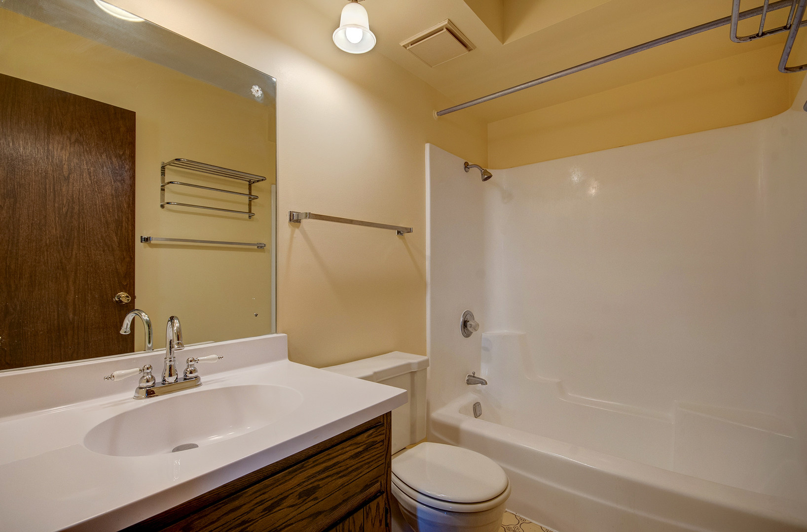 1608 Richmond Street #9, Joliet, IL 60435