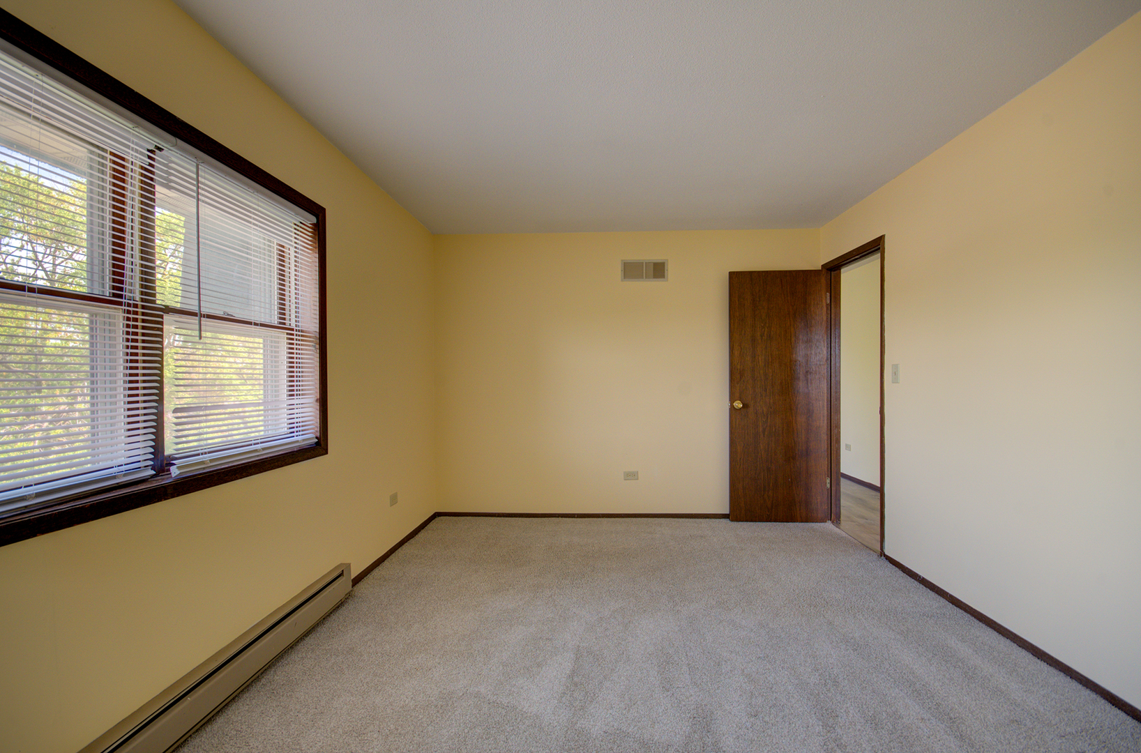 1608 Richmond Street #9, Joliet, IL 60435