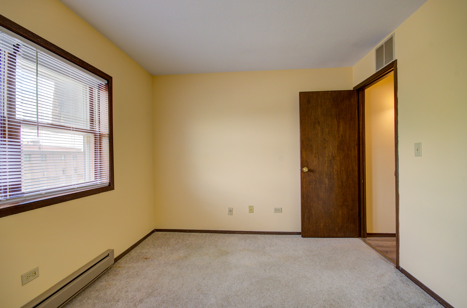 1608 Richmond Street #9, Joliet, IL 60435